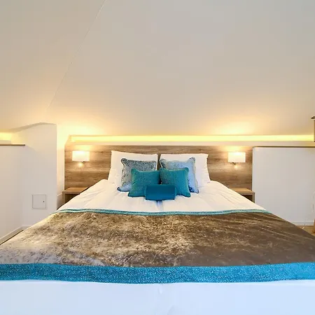 Kanajt Hotel 4*