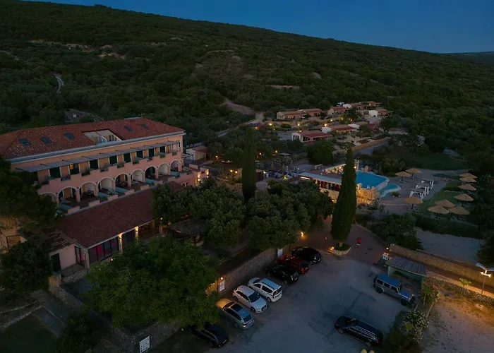 Otel Kanajt