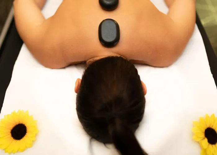 卡纳吉特酒店 酒店 普纳特