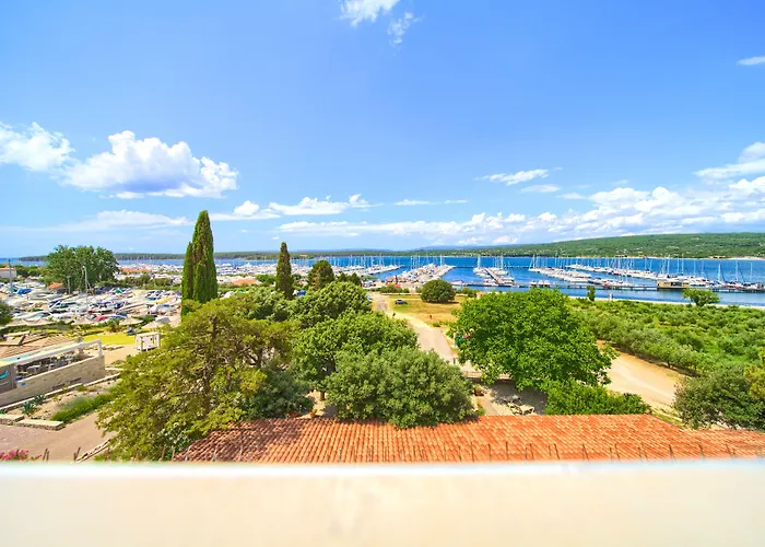 卡纳吉特酒店 4* 普纳特