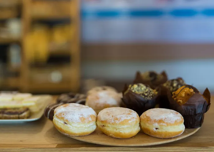 卡纳吉特酒店 4*