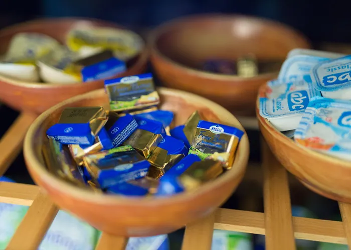 卡纳吉特酒店 4* 普纳特